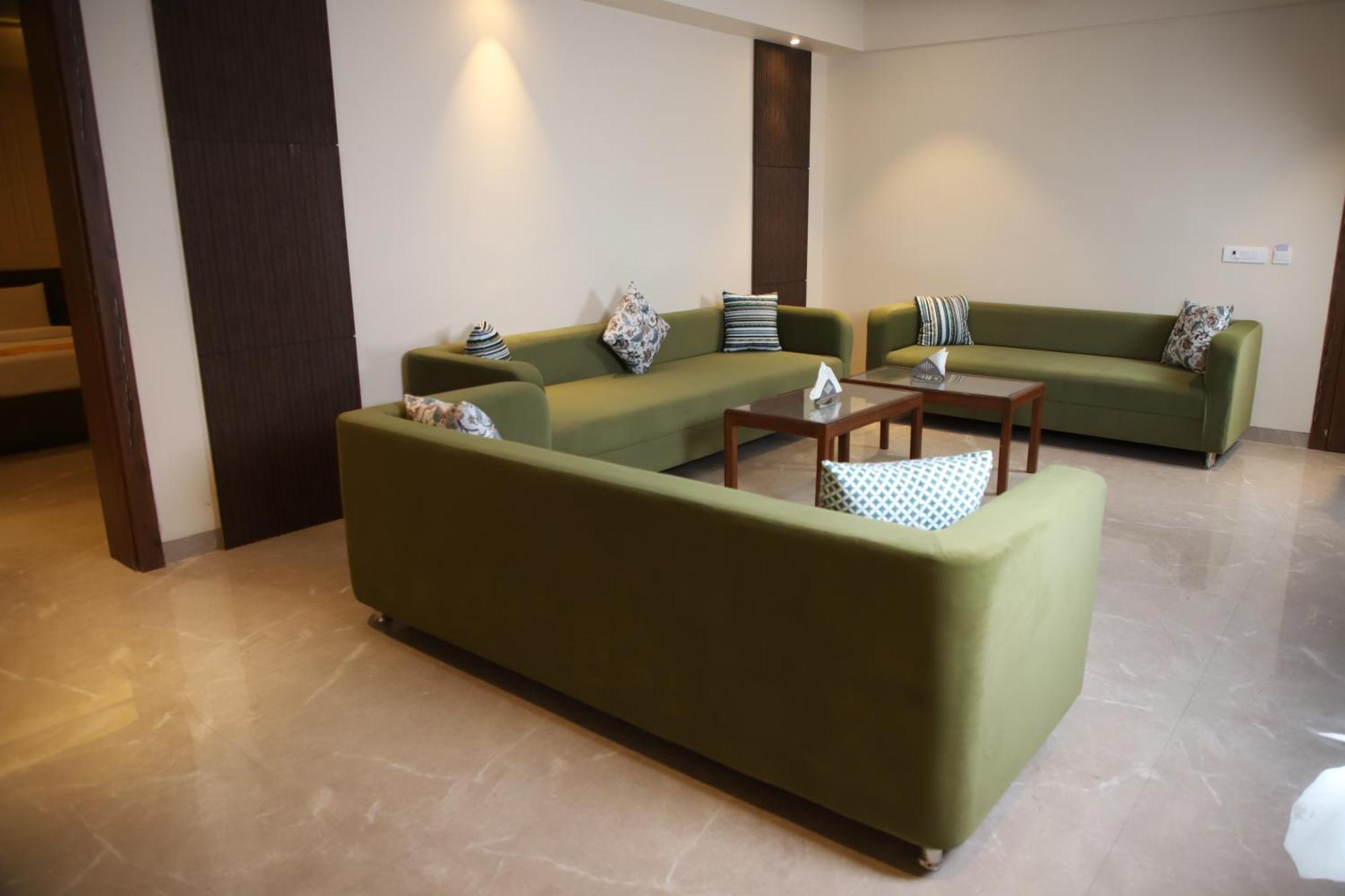 Pink Villa Boutique Hotel Meerut Exteriör bild
